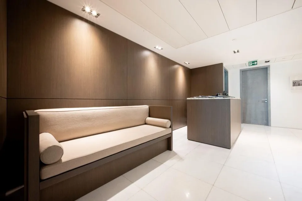 Prestigious lake-view office within Palazzo Mantegazza | Prestigios...