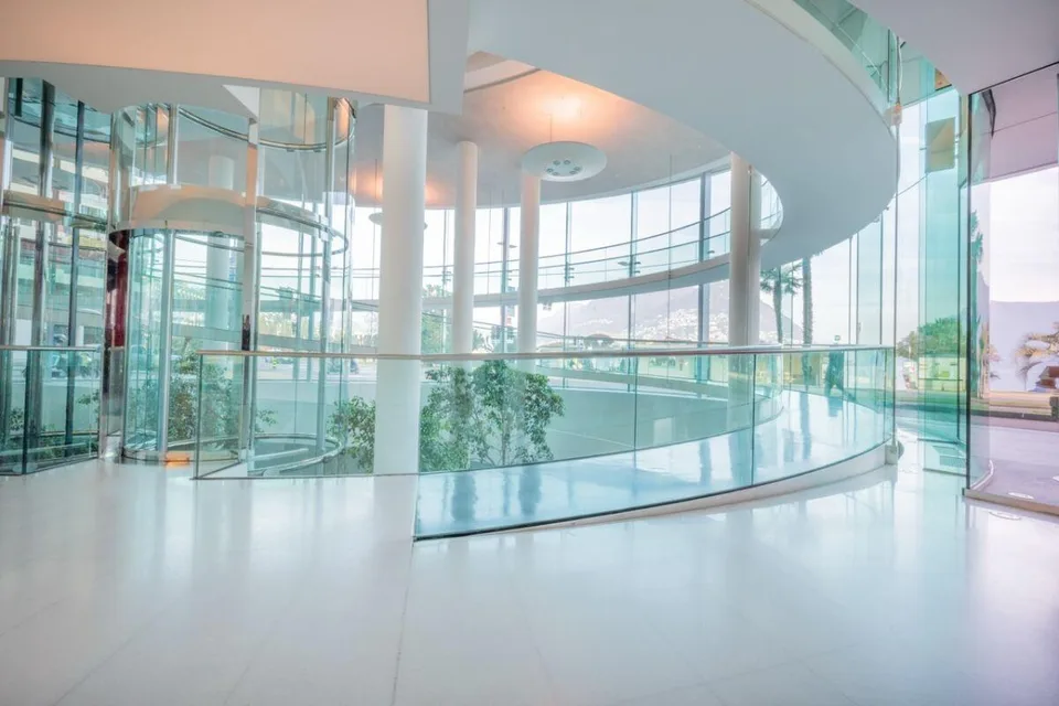 Prestigious lake-view office within Palazzo Mantegazza | Prestigios... – Foto 13 von 14