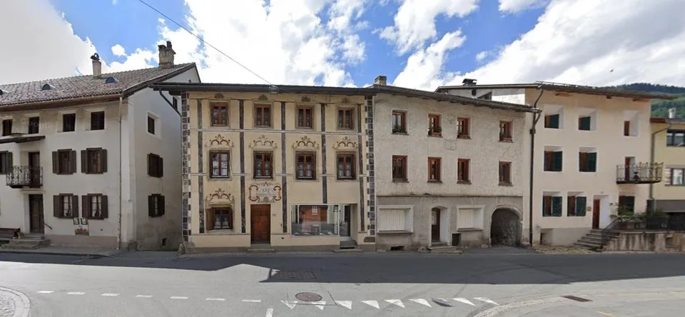 Historisches Haus mit Ladenfläche & Zweitwohnsitz – mitten im Dorfkern