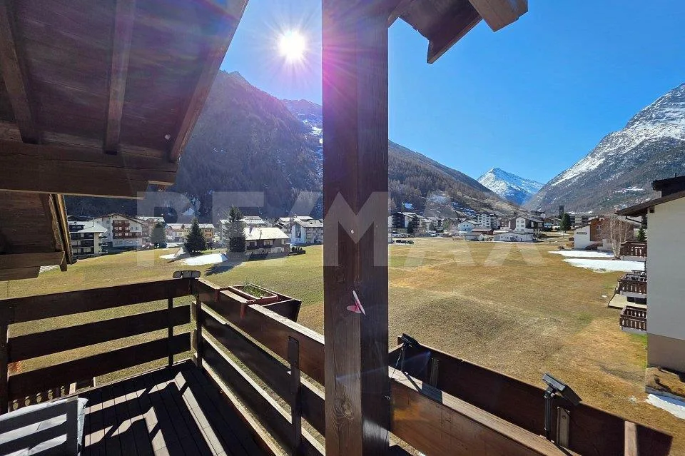 Appartamento Attico Stupendo a Saas Grund