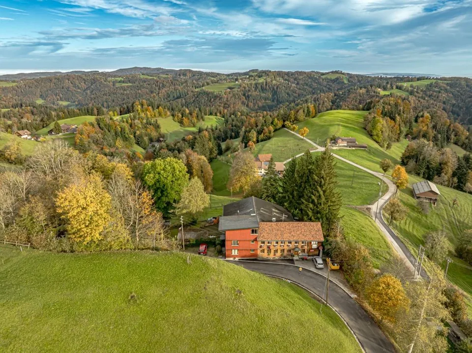 Mehrgenerationen- und Seminarhaus an idyllischer Lage! – photo 12 sur 28