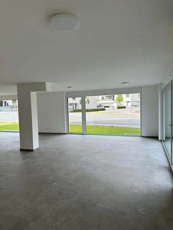 Gewerberaum an attraktiver Lage zu verkaufen
