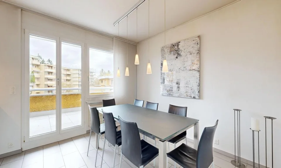 Attraktive 4.5-Zimmer-Attikawohnung mit sonnenverwöhnter Terrasse