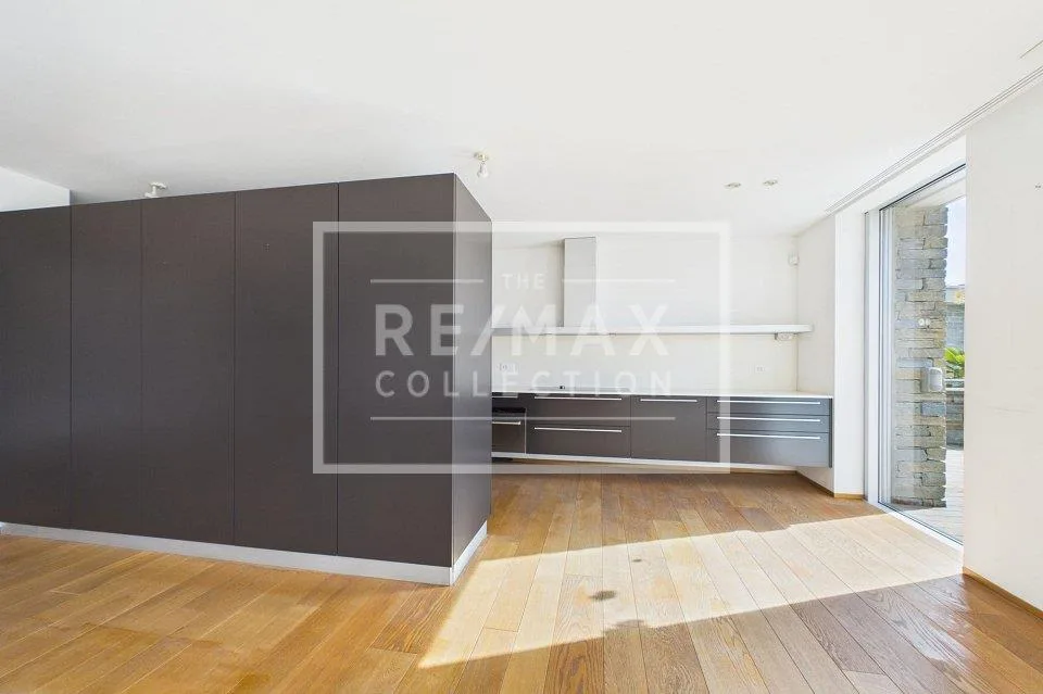 Appartamento elegante e raffinato con vista panoramica sul Lago Mag... – Foto 12 von 13