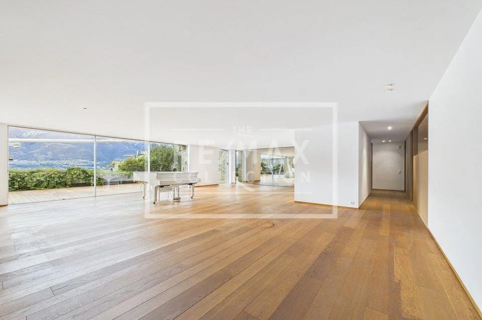 Appartamento elegante e raffinato con vista panoramica sul Lago Mag... – Foto 6 von 13