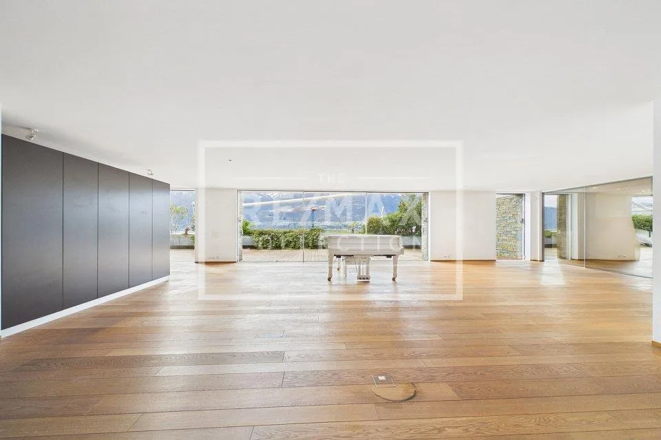 Appartamento elegante e raffinato con vista panoramica sul Lago Mag... – Foto 7 von 13