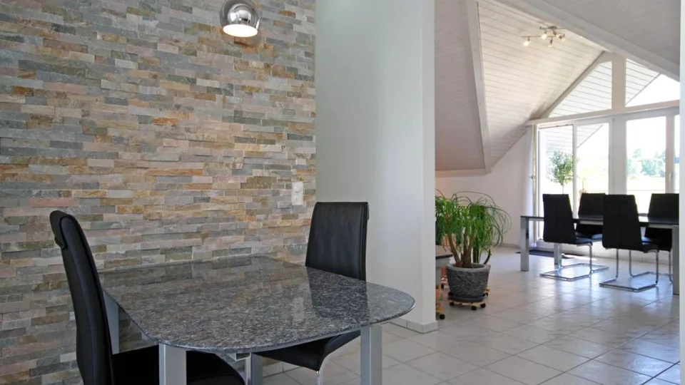 4½-Zimmer-Wohnung mit Balkon in ruhigem Quartier viel Platz