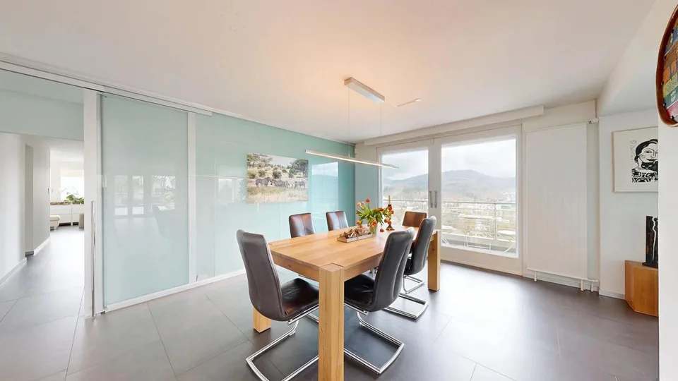 Exklusives 5.5-Zimmer-Einfamilienhaus mit atemberaubender Fernsicht – foto 6 di 19