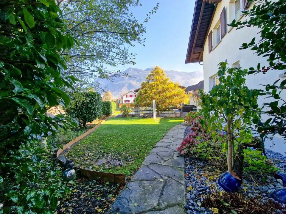 Dreamlike single-family house with winter garden, fish/swimming pond and large garden – photo 13 of 16