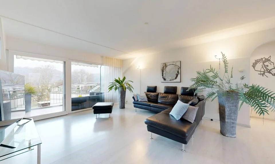 Dachwohnung mit Charme und Aussicht auf den Belpberg