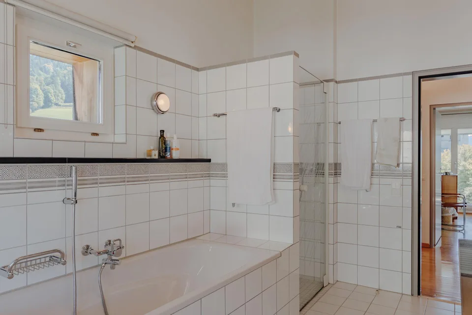 Exklusives Architektenhaus mit Einliegerwohnung – Foto 7 von 12