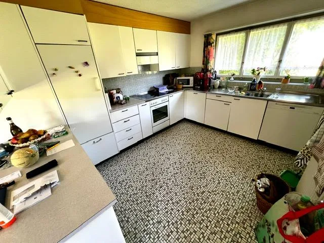 Einfamilienhaus mit Einliegerwohnung an unverbaubarer Lage