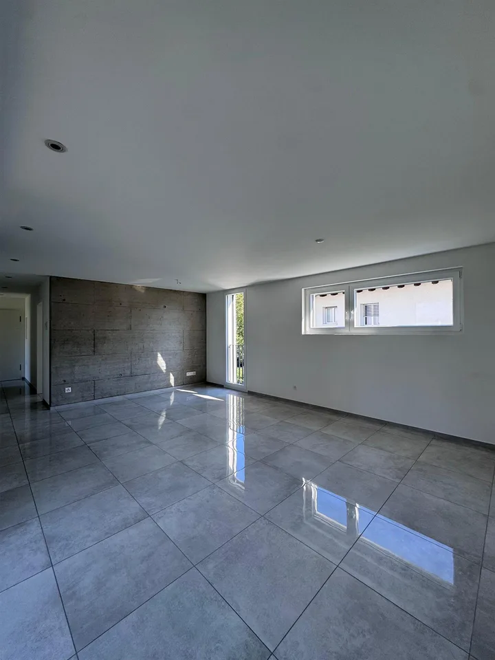 Moderna palazzina di 3 appartamenti