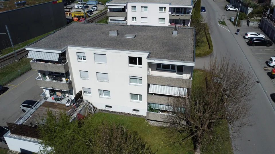 Wohn-Oase - derzeitig in Totalerneuerung - in ruhigem Wohnquartier