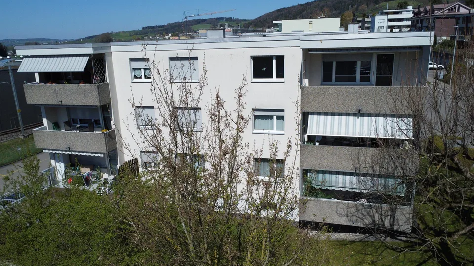 Wohn-Oase - derzeitig in Totalerneuerung - in ruhigem Wohnquartier
