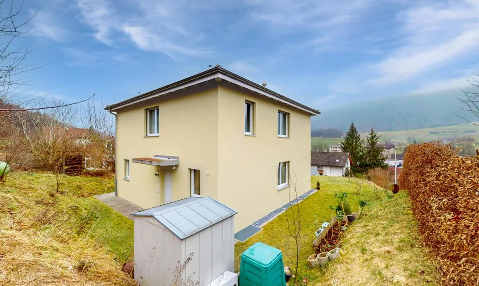 Modernes Einfamilienhaus mit Weitblick und Top-Lage in Laupersdorf