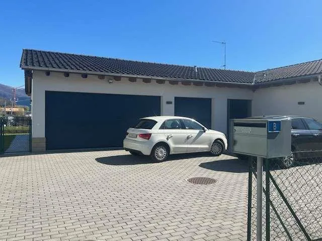 Esclusiva villa moderna su un unico livello