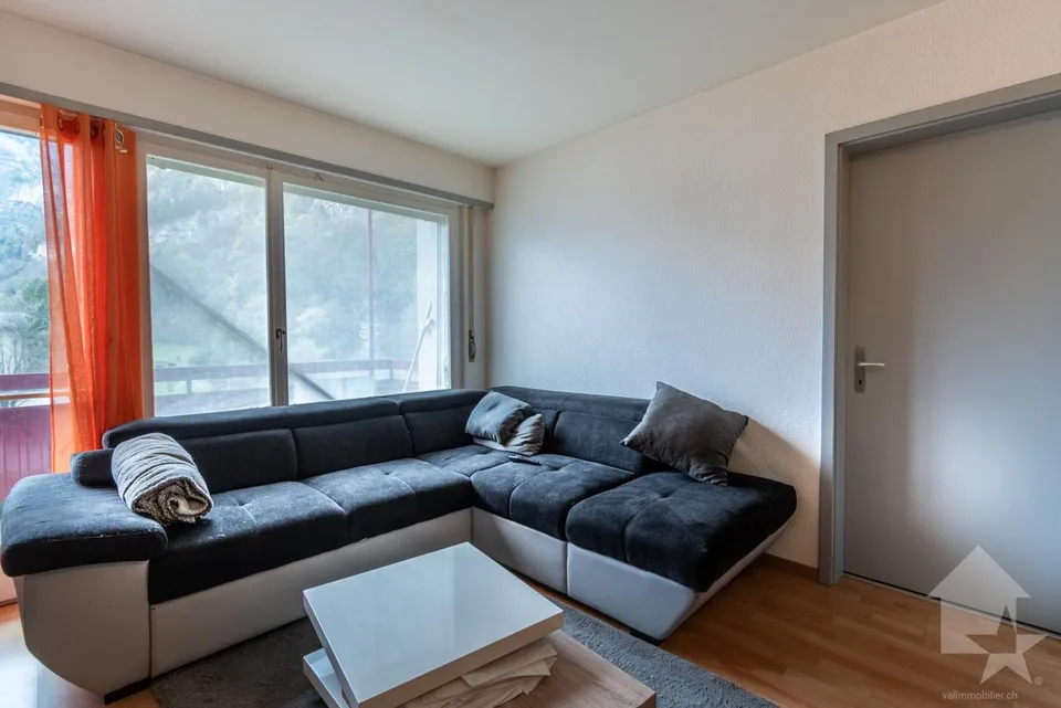 Saint-Maurice, appartement 3.5 pièces en attique