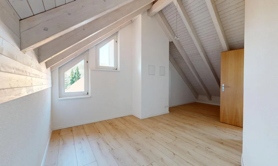 Maisonette attica di 4,5 locali con stile e comfort – foto 8 di 19