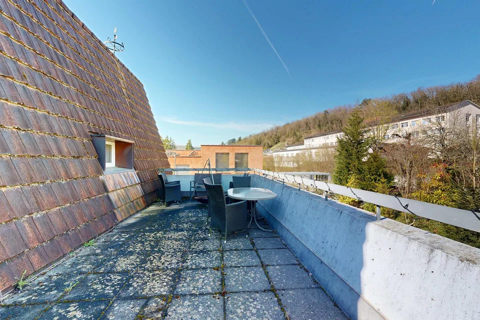 Einfamilienhaus mit Pool und exklusivem Wohnkomfort