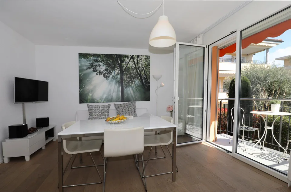 Charmante 2.5-Zimmer-Eigentumswohnung mit kleinem Balkon