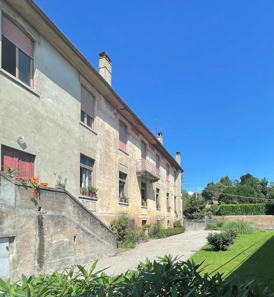 Rodero (Italia): si vende stabile di 2 piani