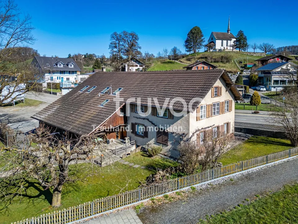 Familientraum mit grossem Garten und Potenzial