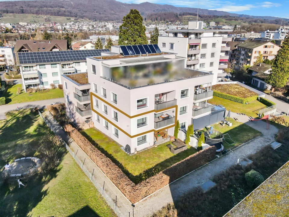 3.5 Zimmer Eigentumswohnung mit Balkon und Grünblick