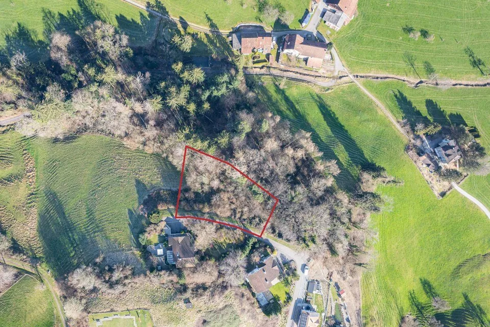 Bauland an erhöhter Lage am Apfelberg