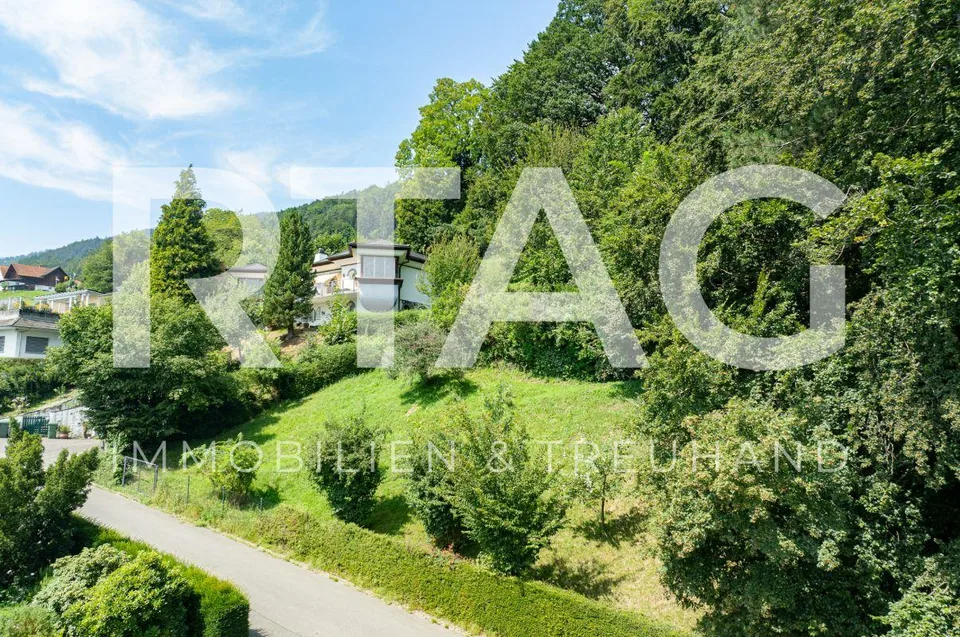 Baulandgrundstück mit attraktiver Aussicht