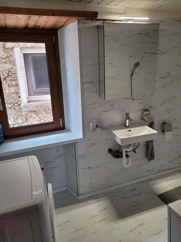 VENDITA/AFFITTO CON RISCATTO: Casa di 4½ locali, rinnovata e con be...