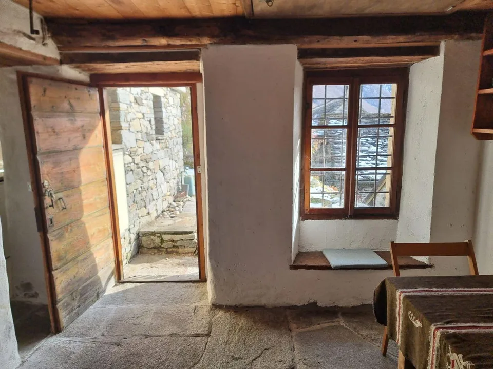 Rustic 2.5 rooms, in the village, with garden and terrace | Rustic...