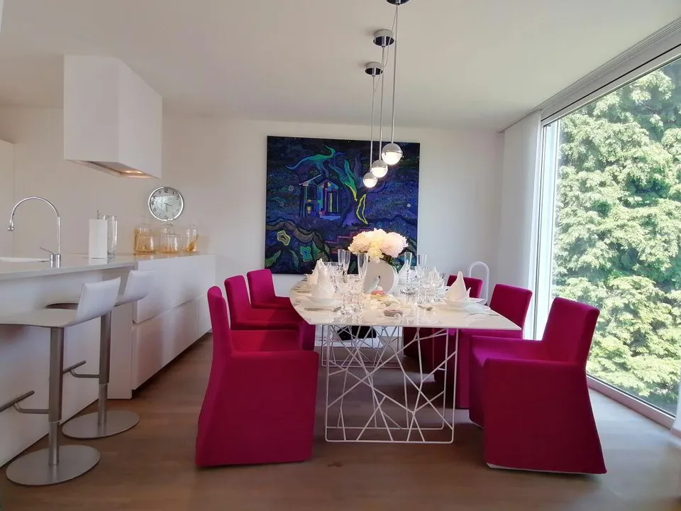 Penthouse de luxe de 4,5 pièces avec grande terrasse et 2 places de parking à...