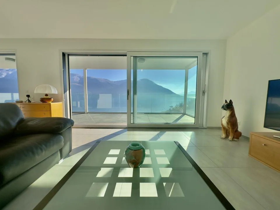 4 ½-Zimmer-Wohnung mit Panoramaterrasse und 2 Parkplätzen | Apparta...