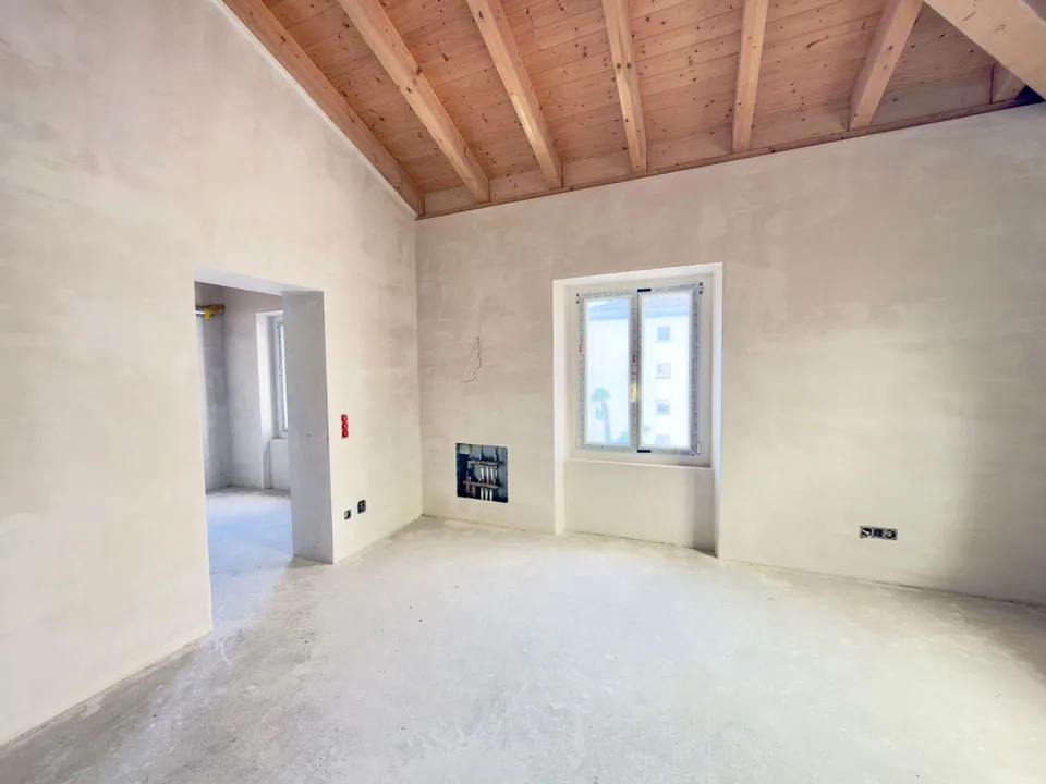 Res. Camelia: appartamento in ristrutturazione di 3½ locali al seco...