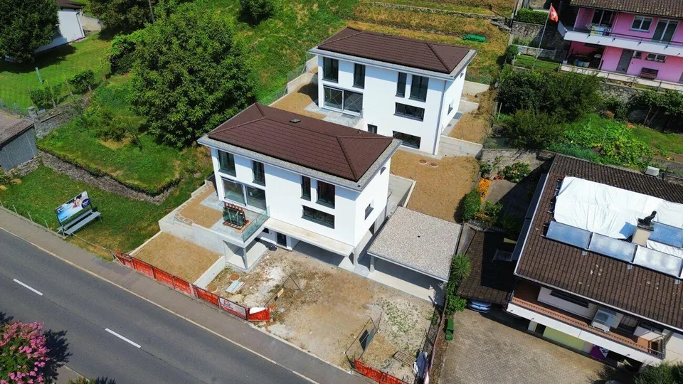 2 nuove case moderne di 4½ e 5½ locali con ogni comfort | 2 neue mo...