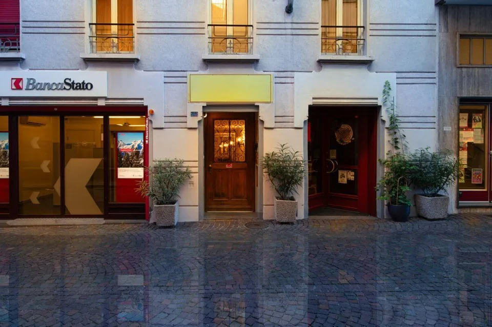 Negozio nel cuore della città vecchia, di 25 m2 | Geschäft im Herze...