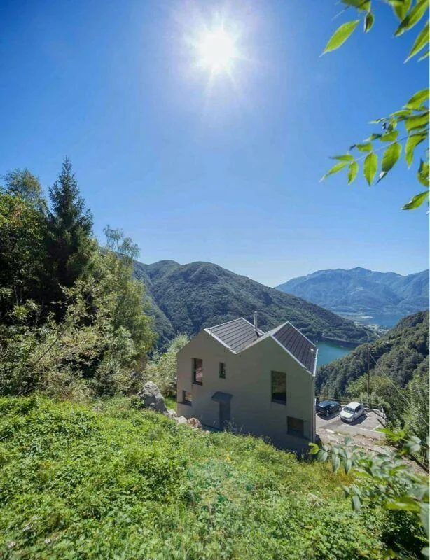 Nuova casa unifamiliare di 6 locali molto soleggiata e con vista su... – foto 10 di 12