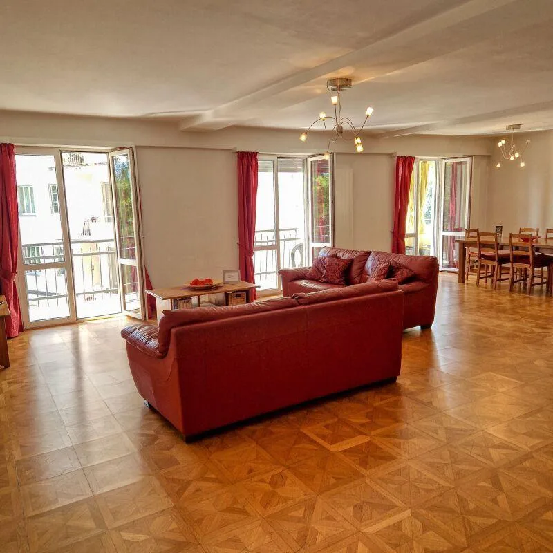RESIDENCE SECONDAIRE - 3 ½ pièces avec balcon, directement sur le bord du lac...