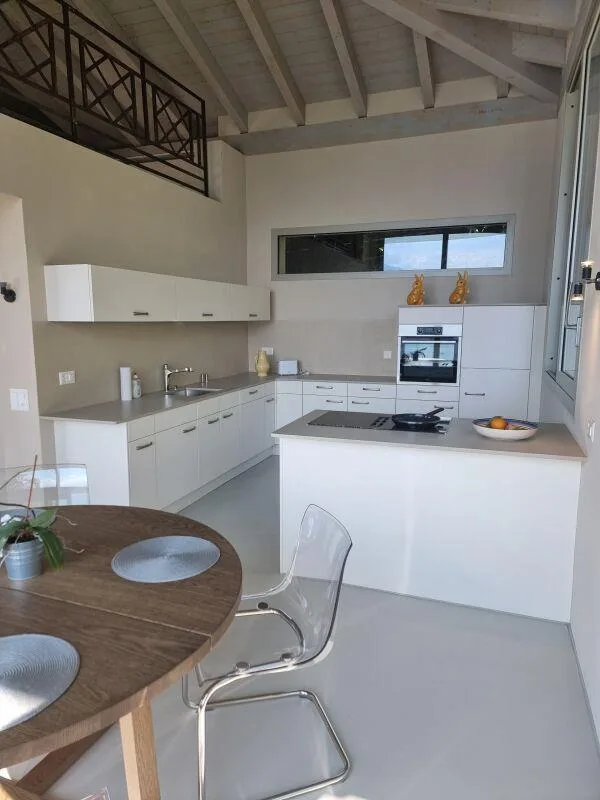Due residenze, una vista unica sul Lago Maggiore | Tu...