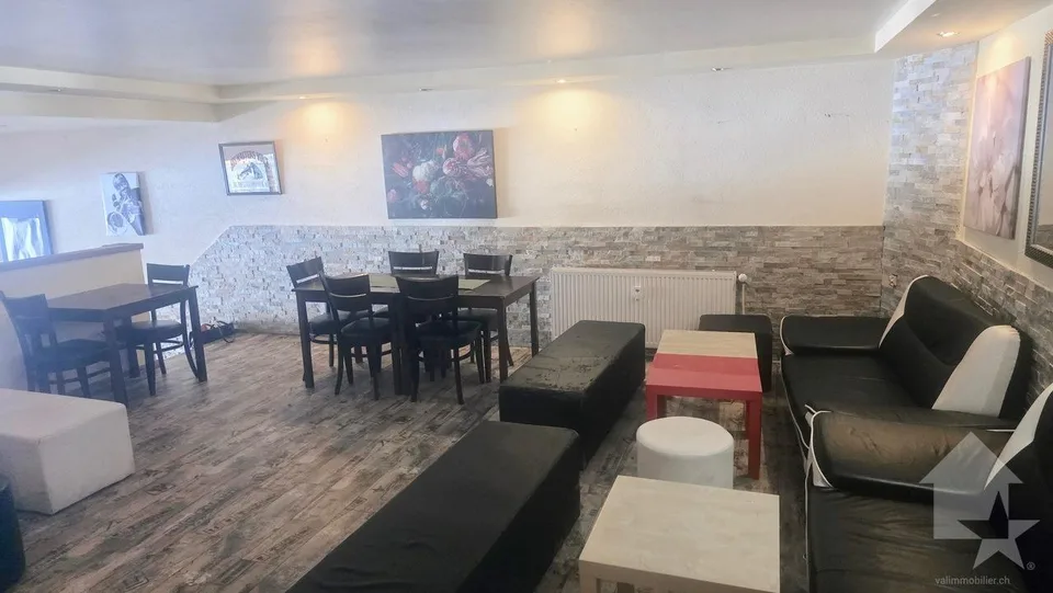 Charmant café-bar situé au centre d’Anzère