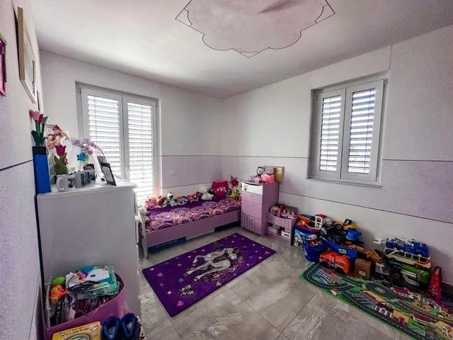 Grande casa Unifamigliare di di 10.5 Locali con posteggi e terreno ... – foto 8 di 23