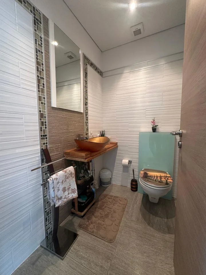 Prestigiosa Proprietà Moderna con Ampia Terrazza e Garage doppio, C... – photo 16 sur 21