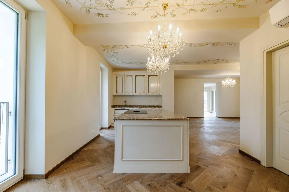 Villa Armonia:Eleganza senza tempo nel cuore di Lugano.