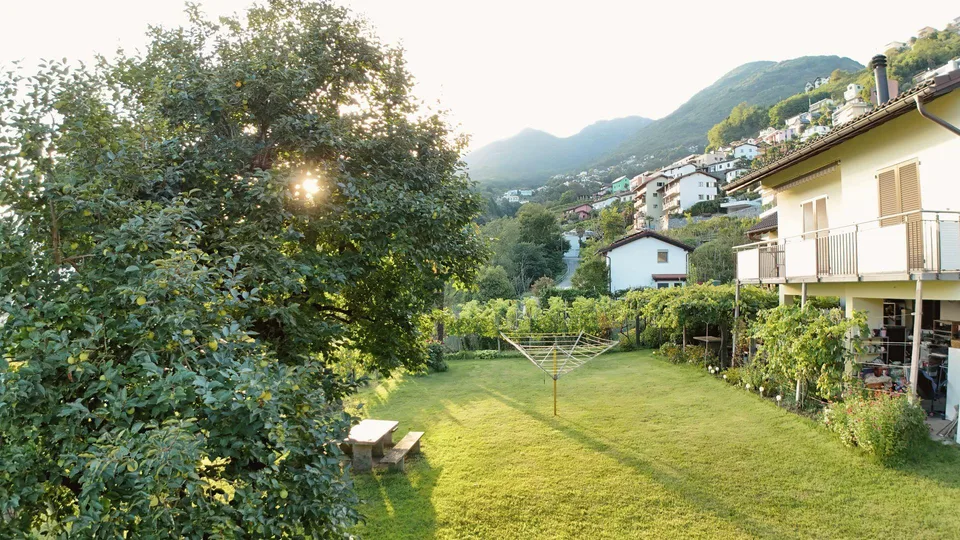 Un’opportunità unica: casa bifamiliare con potenziale edificatorio,...