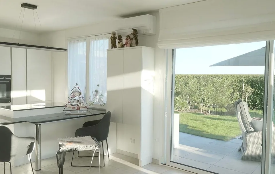 Appartamento 3,5 locali con ampia terrazza e giardino