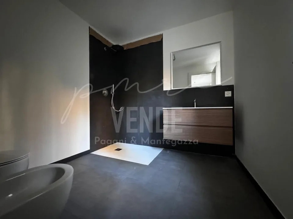 4.5 Appartamento con giardino e parziale vista lago - Residenza Lum... – Foto 6 von 8