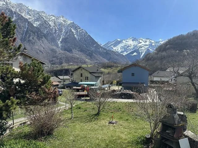 4 1/2-Zimmer-Einfamilienhaus mit Baulandreserve / casa di 4 1/2 loc... – foto 17 di 28