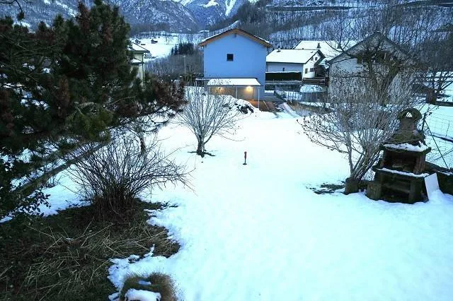4 1/2-Zimmer-Einfamilienhaus mit Baulandreserve / casa di 4 1/2 loc... – foto 21 di 28