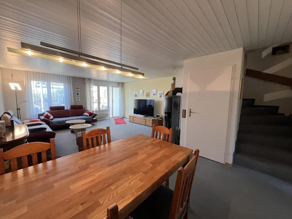 Natur und Weitsicht in Stetten SH. 4.5/5.5-Zi-Reiheneinfamilienhaus...